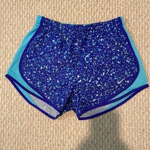 Like new Nike Women’s shorts size small